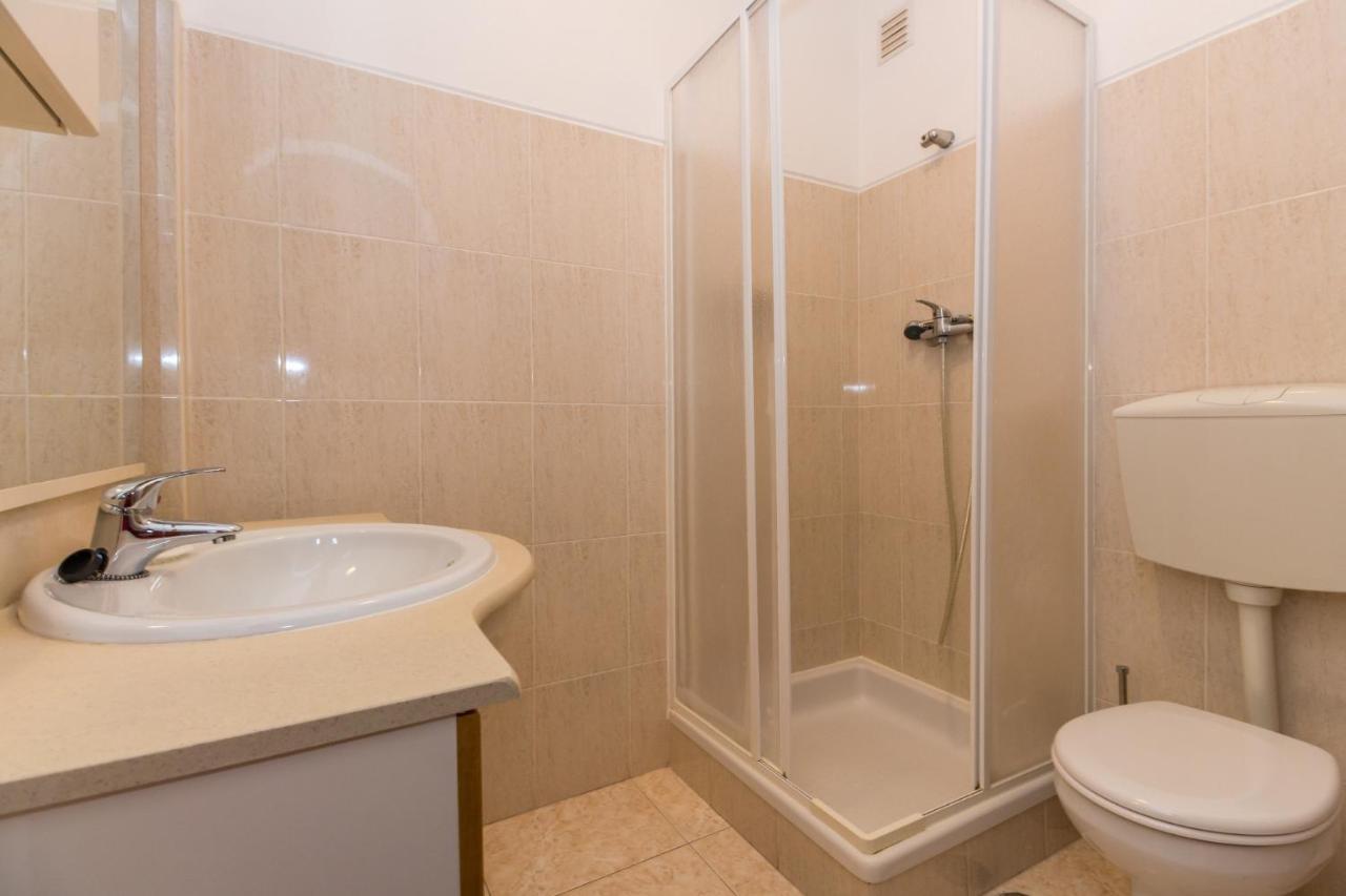 1 Bedroom Apartment By Algarvemanta マンタ・ロータ エクステリア 写真